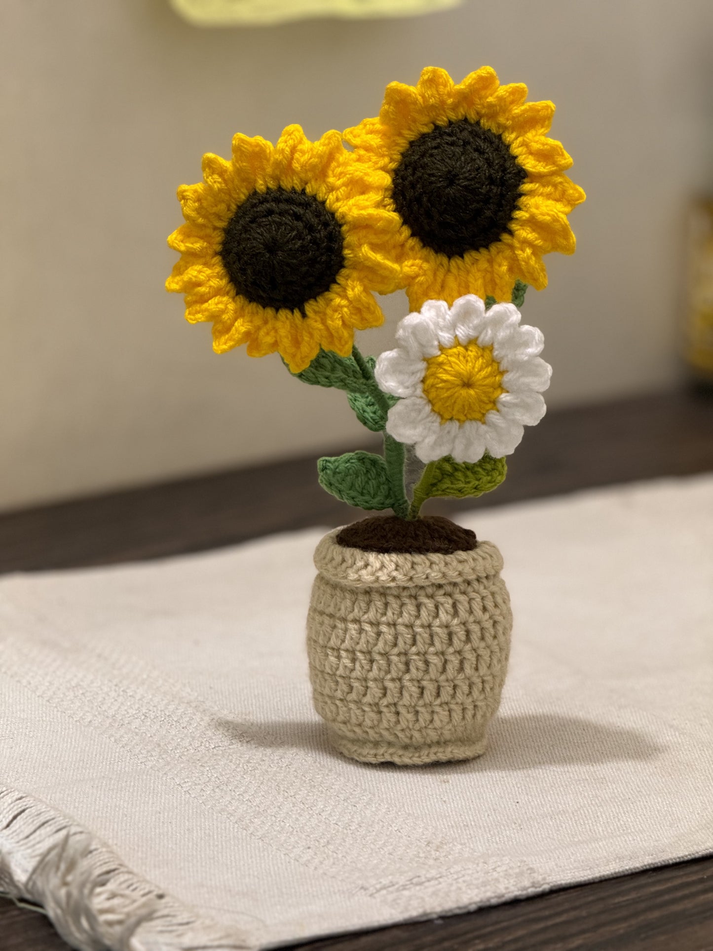 Sunflowers & Daisy Pot