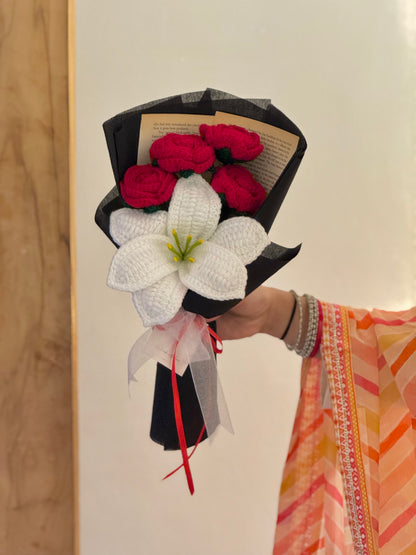 Crimson Crochet Bloom🖤🌹