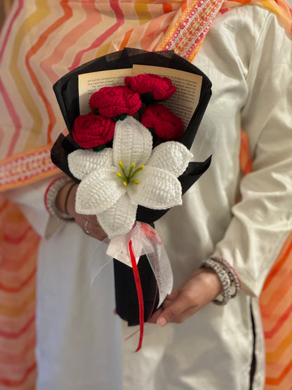 Crimson Crochet Bloom🖤🌹