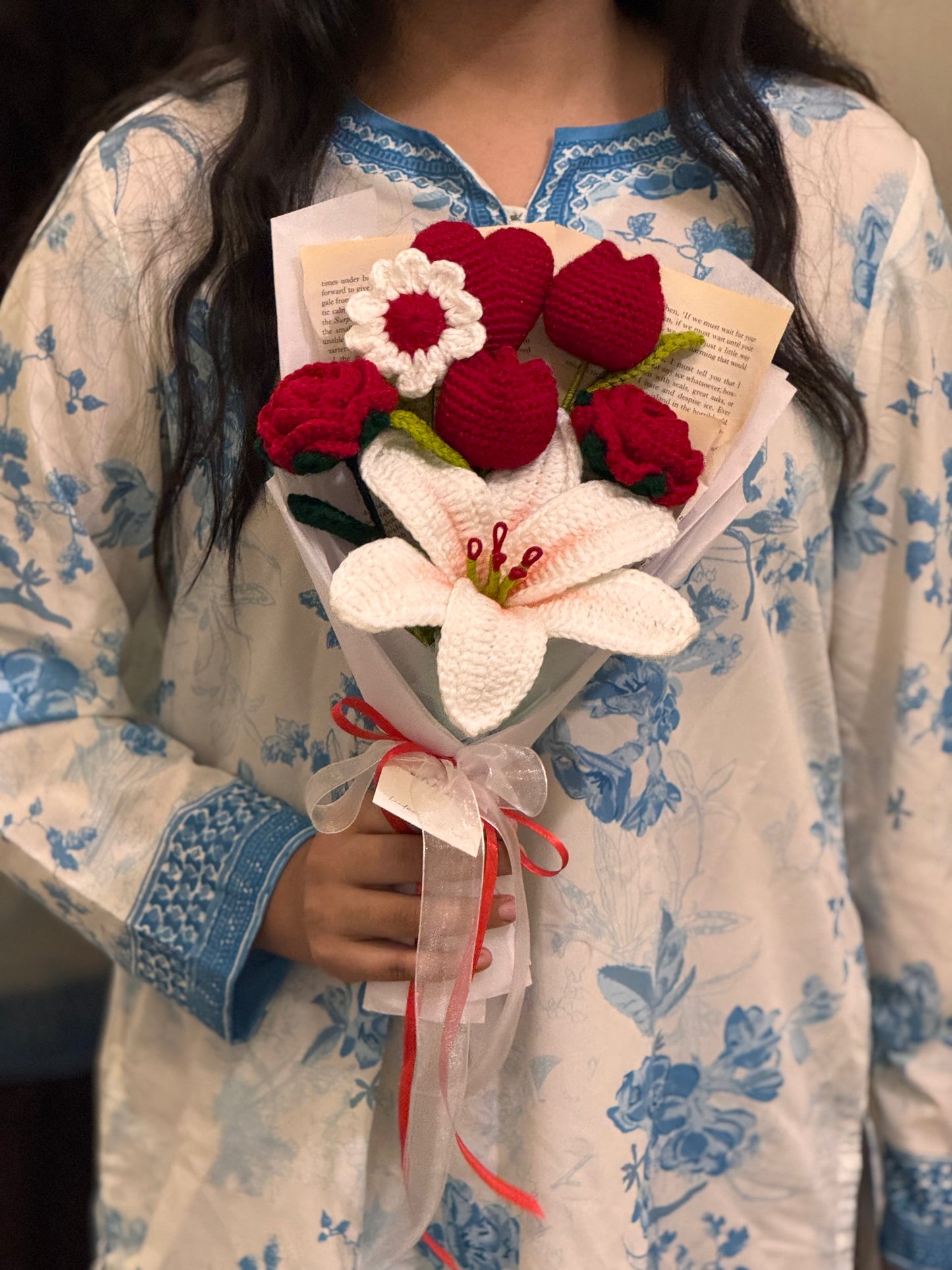 Bloom & Knot Crochet Bouquet🌸