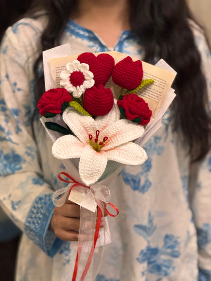 Bloom & Knot Crochet Bouquet🌸