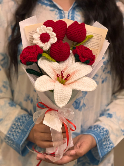 Bloom & Knot Crochet Bouquet🌸